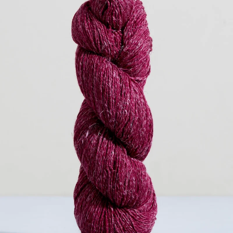 Urth Yarns Trill - Pheonix