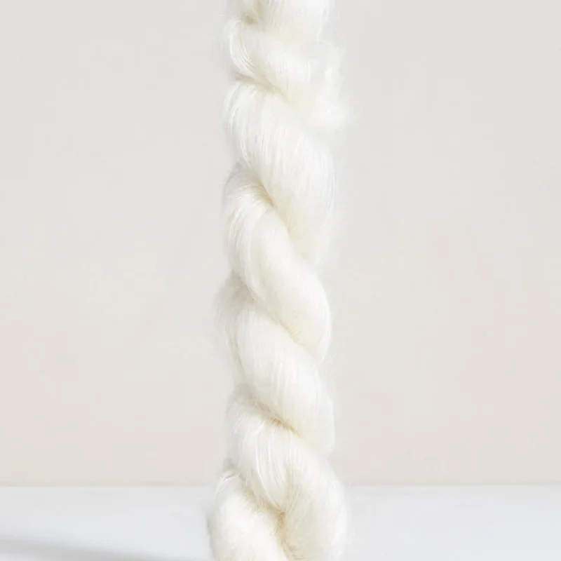 Urth Yarns BonMoher - Cumulus