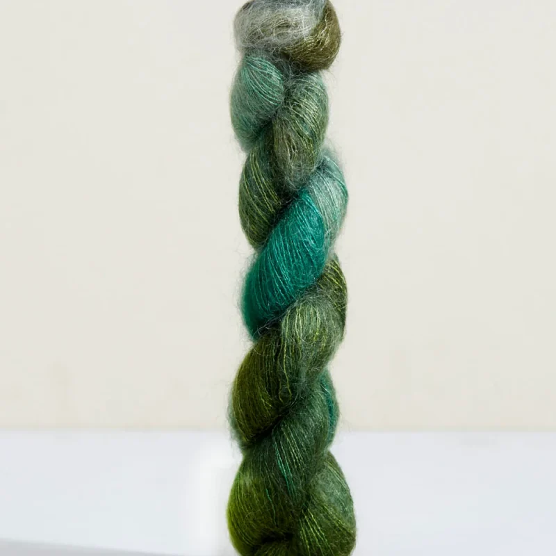 Urth Yarns BonMoher - Earthshine