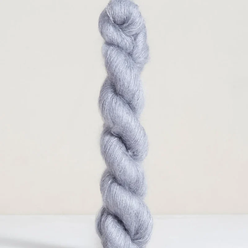 Urth Yarns BonMoher - Hail