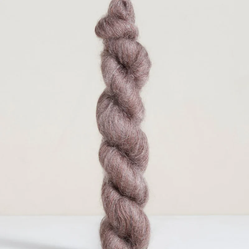 Urth Yarns BonMoher - Haze